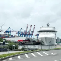 Cruise Center Steinwerder – Stop 1 Landungsbrücken